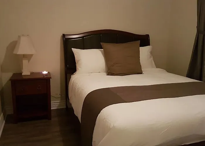2-Bedroom Apartment Sweet #5 By Amazing Property Rentals